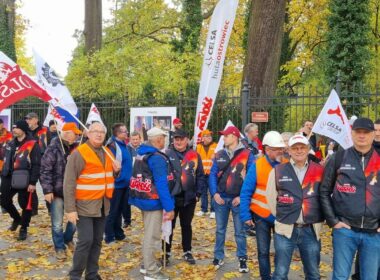 obraz dla wpisu: O ratunek dla Huty Częstochowa